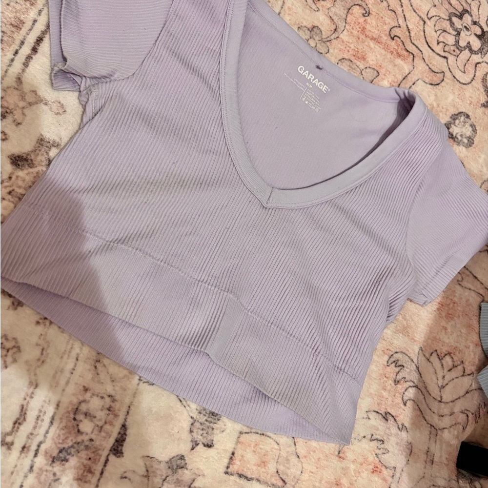 Garage Women's Light Purple Ribbed Crop Top very lightly used